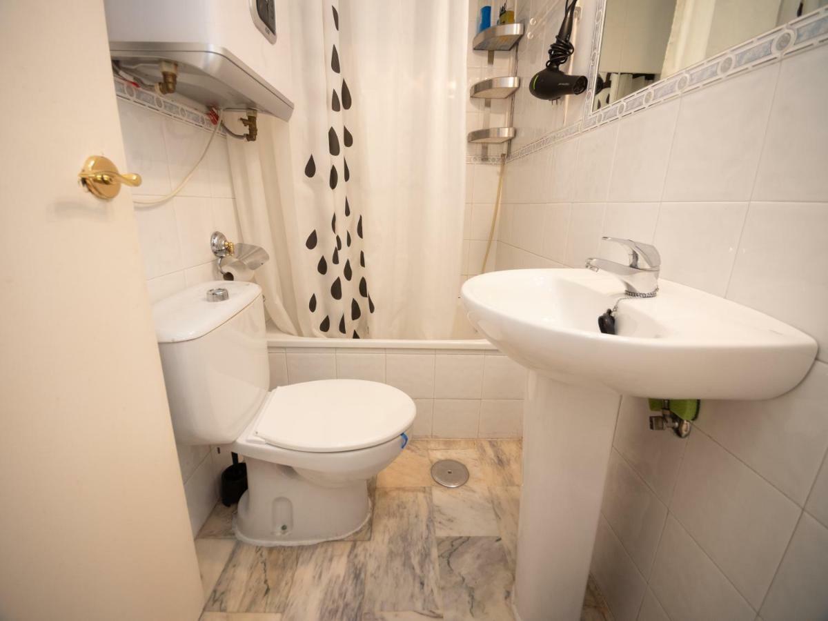Apartamentos Arc House Севилья Экстерьер фото