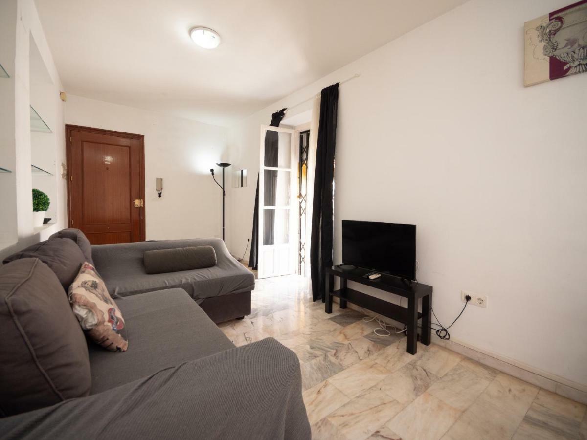 Apartamentos Arc House Севилья Экстерьер фото